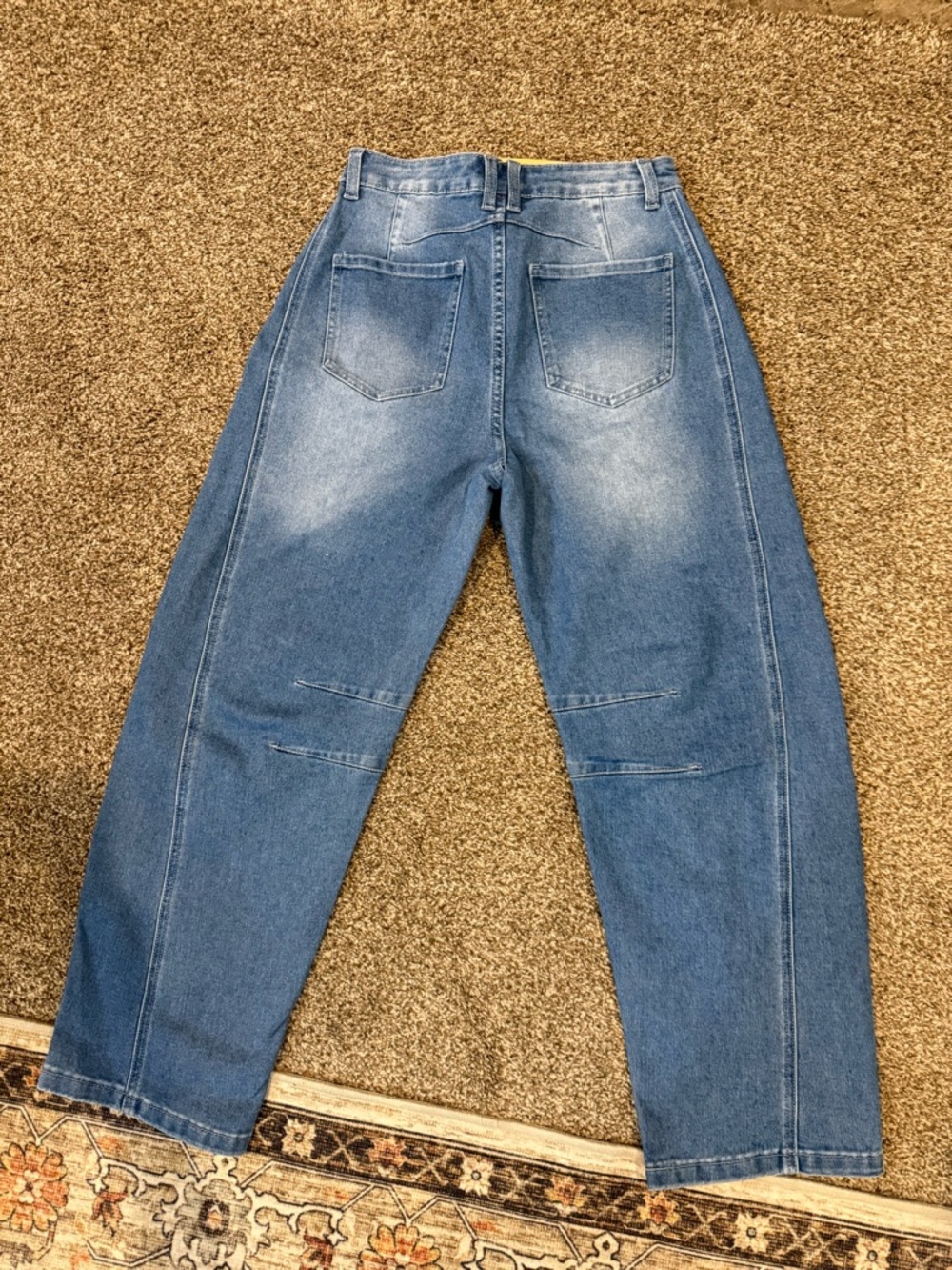 Women's Blue Wide Leg Jeans - Classic Flared Style - Picture 2 of 3